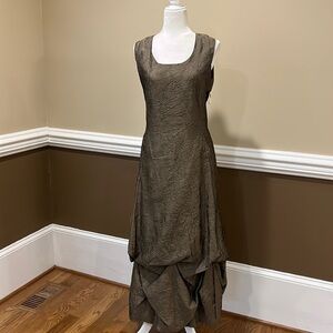 Elegant Brown Sleeveless Dress